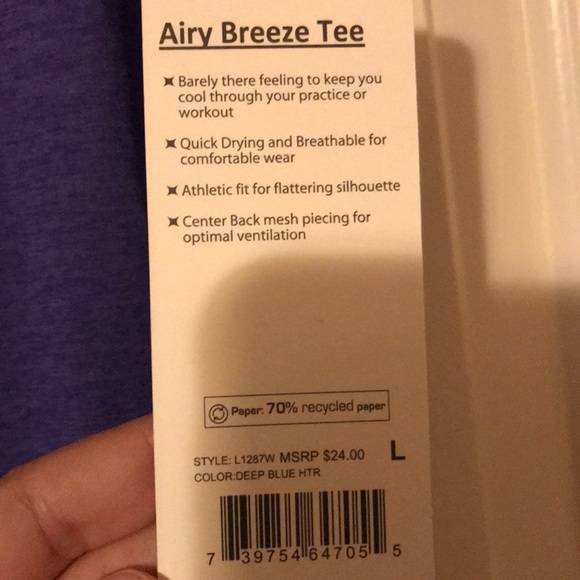 Nwt quick dry top purple large solid front - Picture 3 of 4